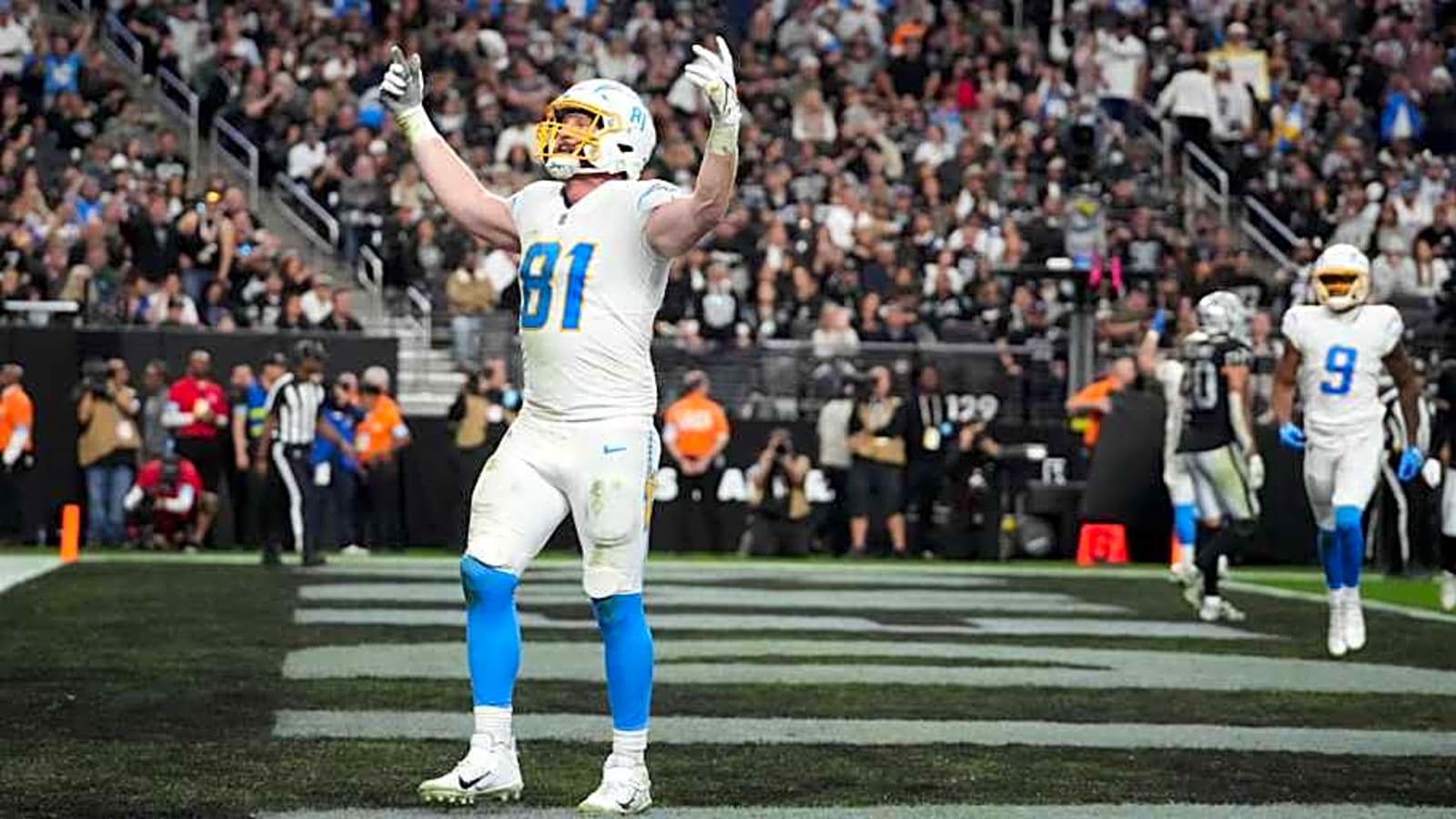 Chargers tight end unit receives disappointing grade ahead of 2025 season