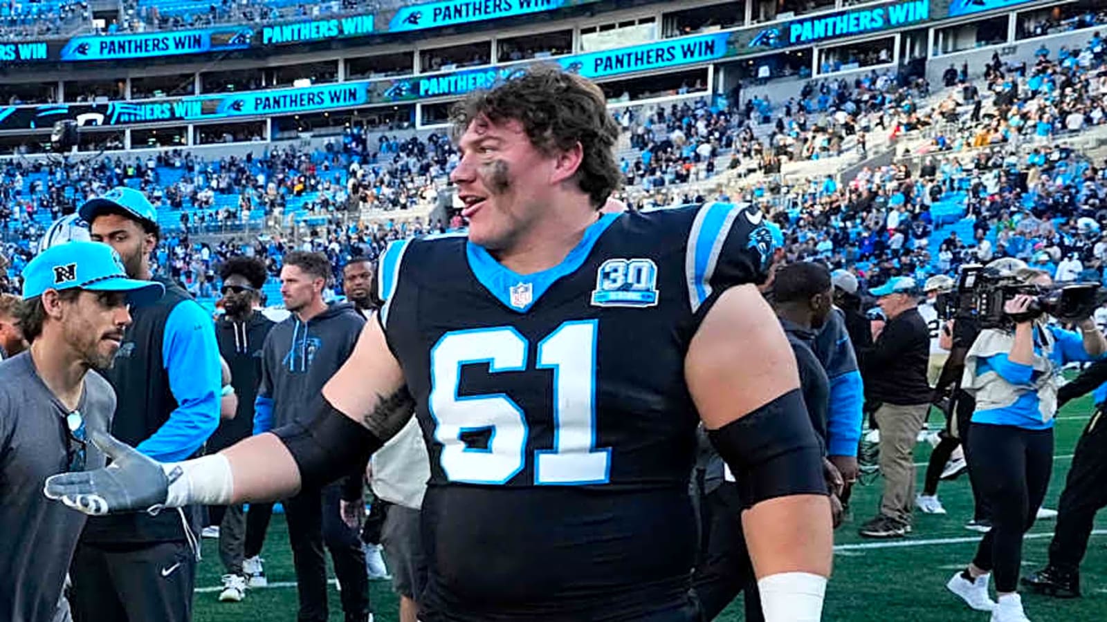 Texans Re-Sign Former Panthers OL