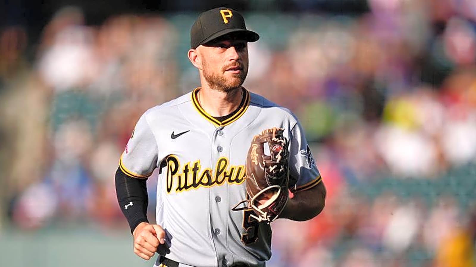 Pirates New Veterans See Similarities to Playoff Teams