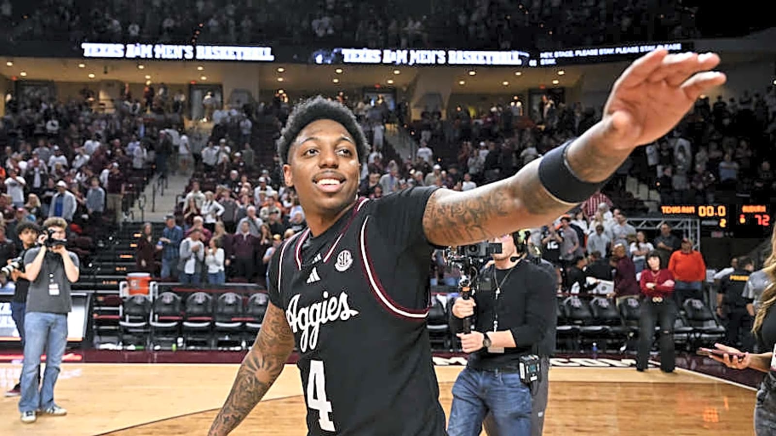 Texas A&M&#39;s Wade Taylor IV Signs NBA Summer League Contract