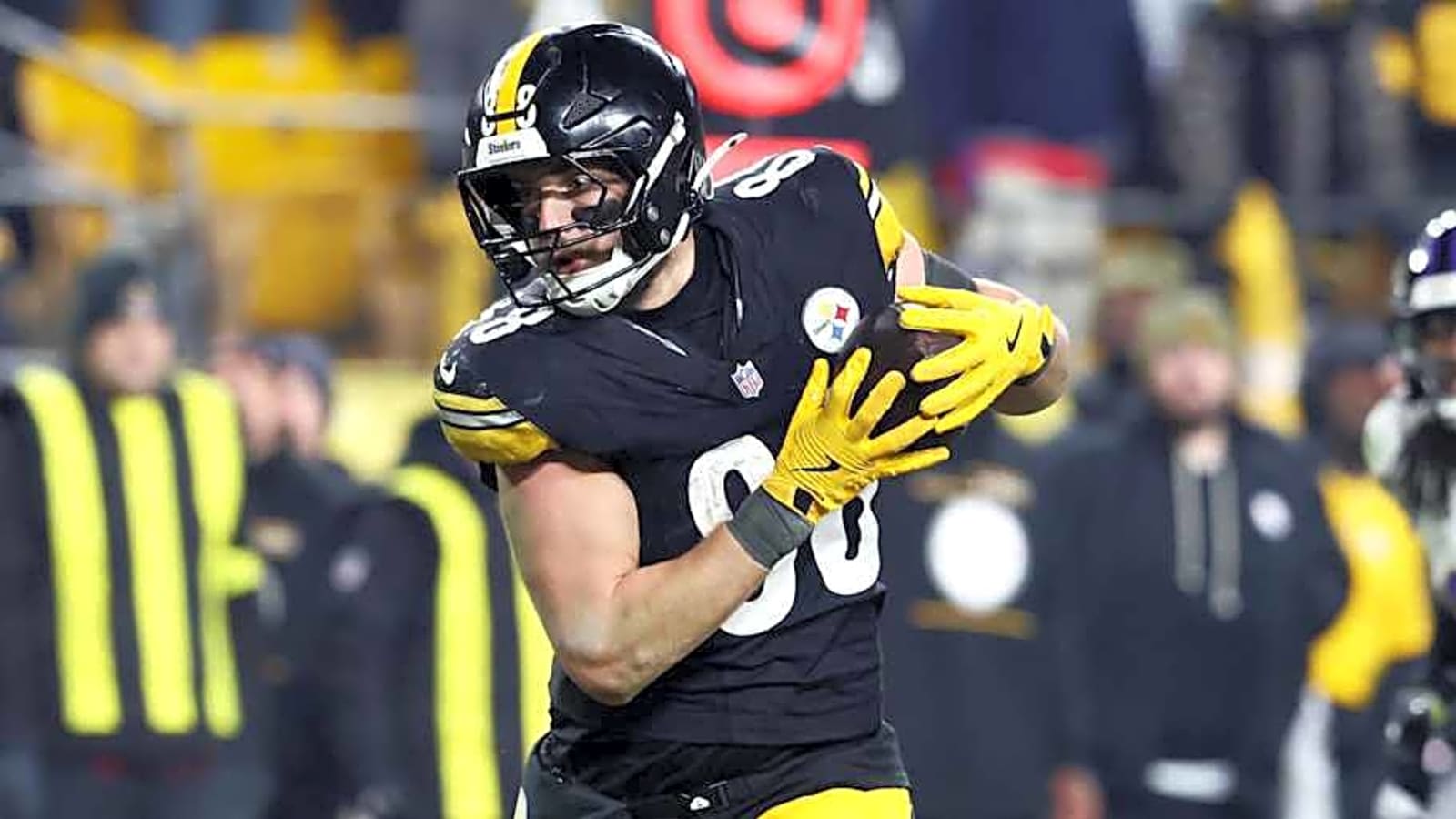 Steelers' Pat Freiermuth Opens Up About Frustrations Over Role