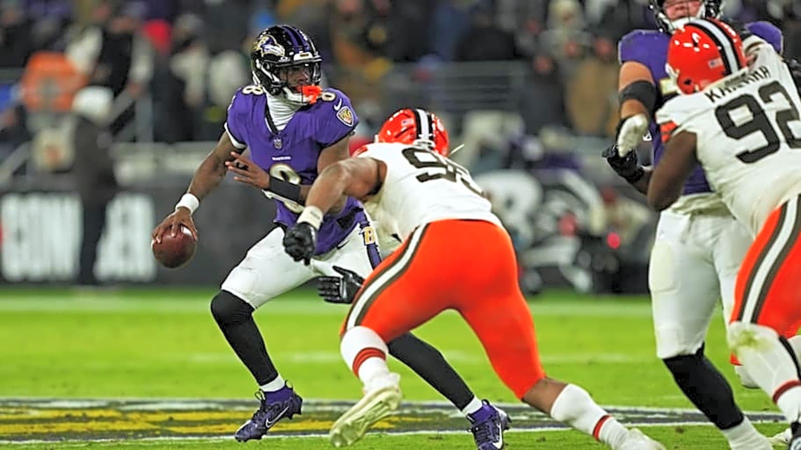 Myles Garrett understands Cleveland&#39;s bitter hatred of the Ravens