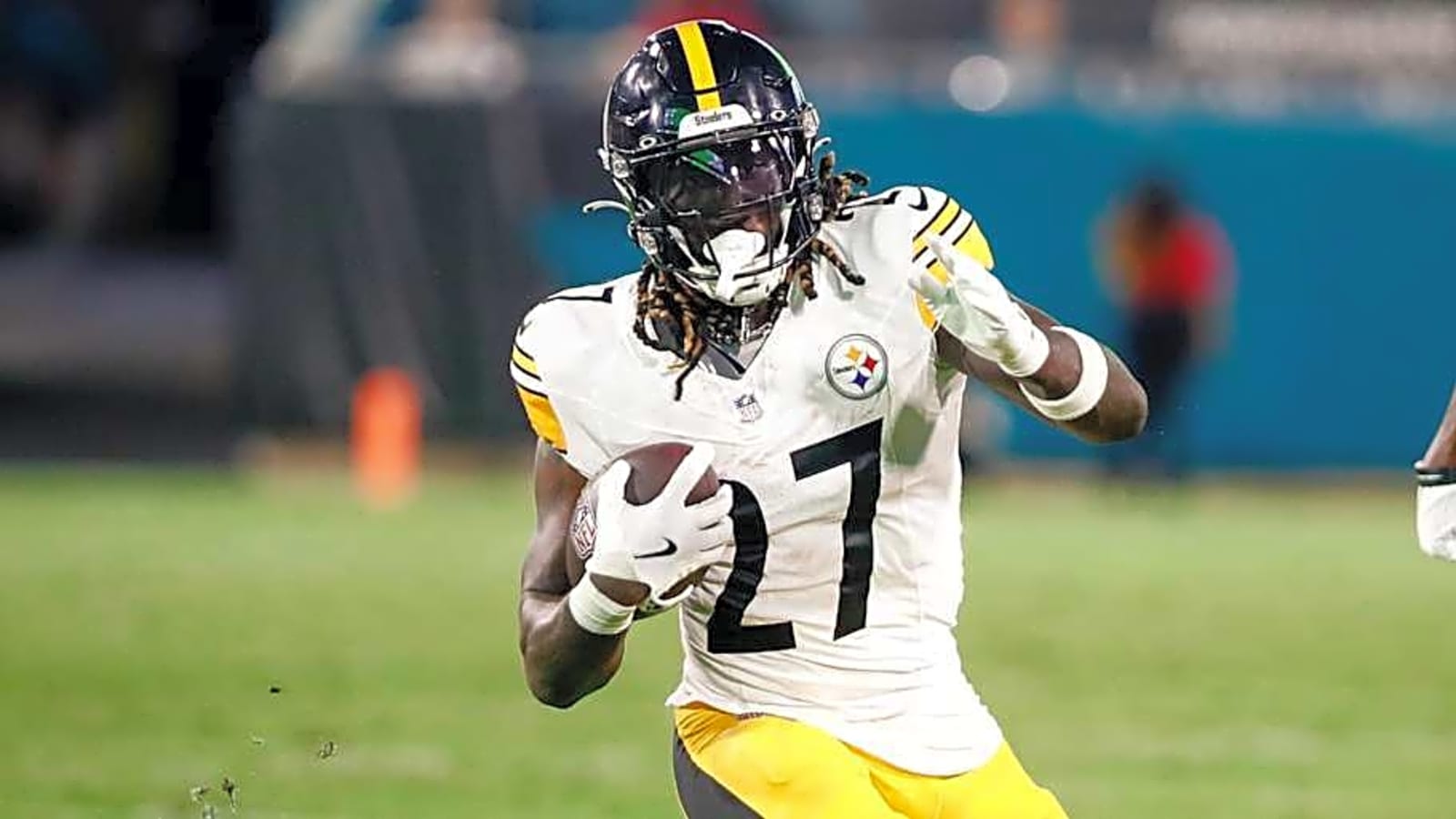 Steelers Let Five Practice Squad Players Hit Free Agency