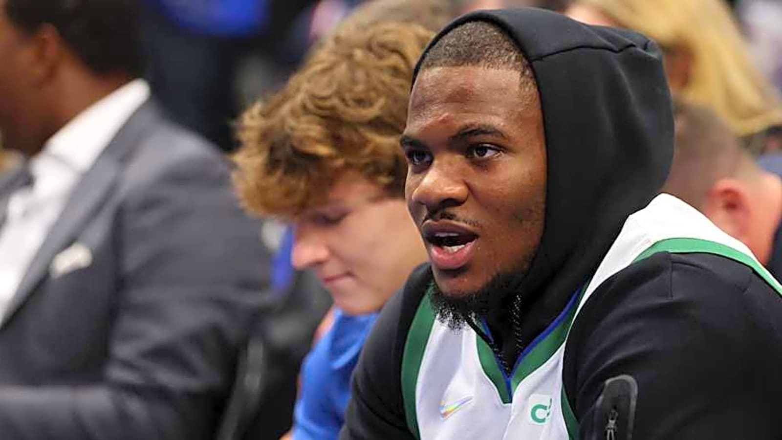 Cowboys&#39; Micah Parsons booed by New York fans at WNBA Liberty game