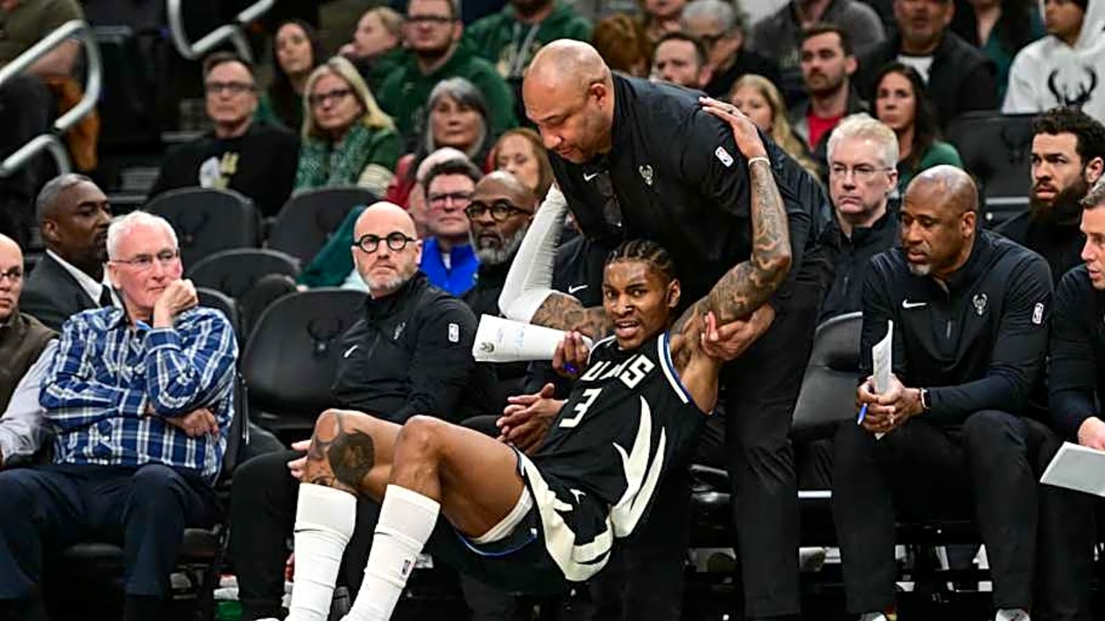 Bucks Coach Leaving Milwaukee For Eastern Conference Contender