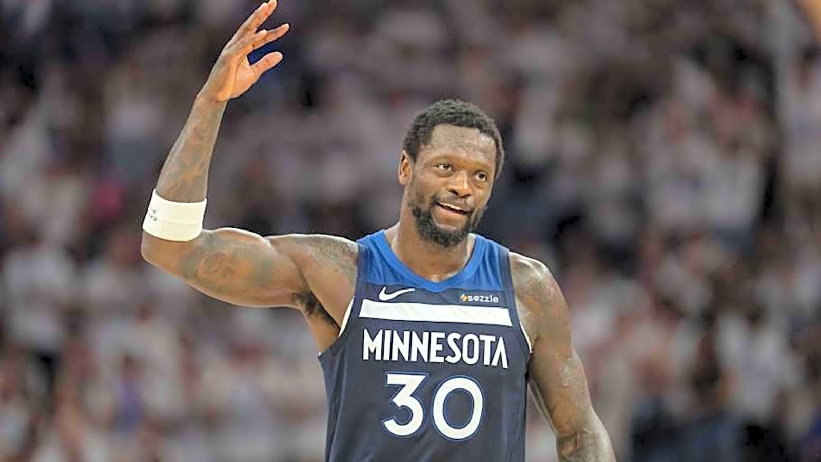 A Former Kentucky Wildcat has signed a massive NBA contract