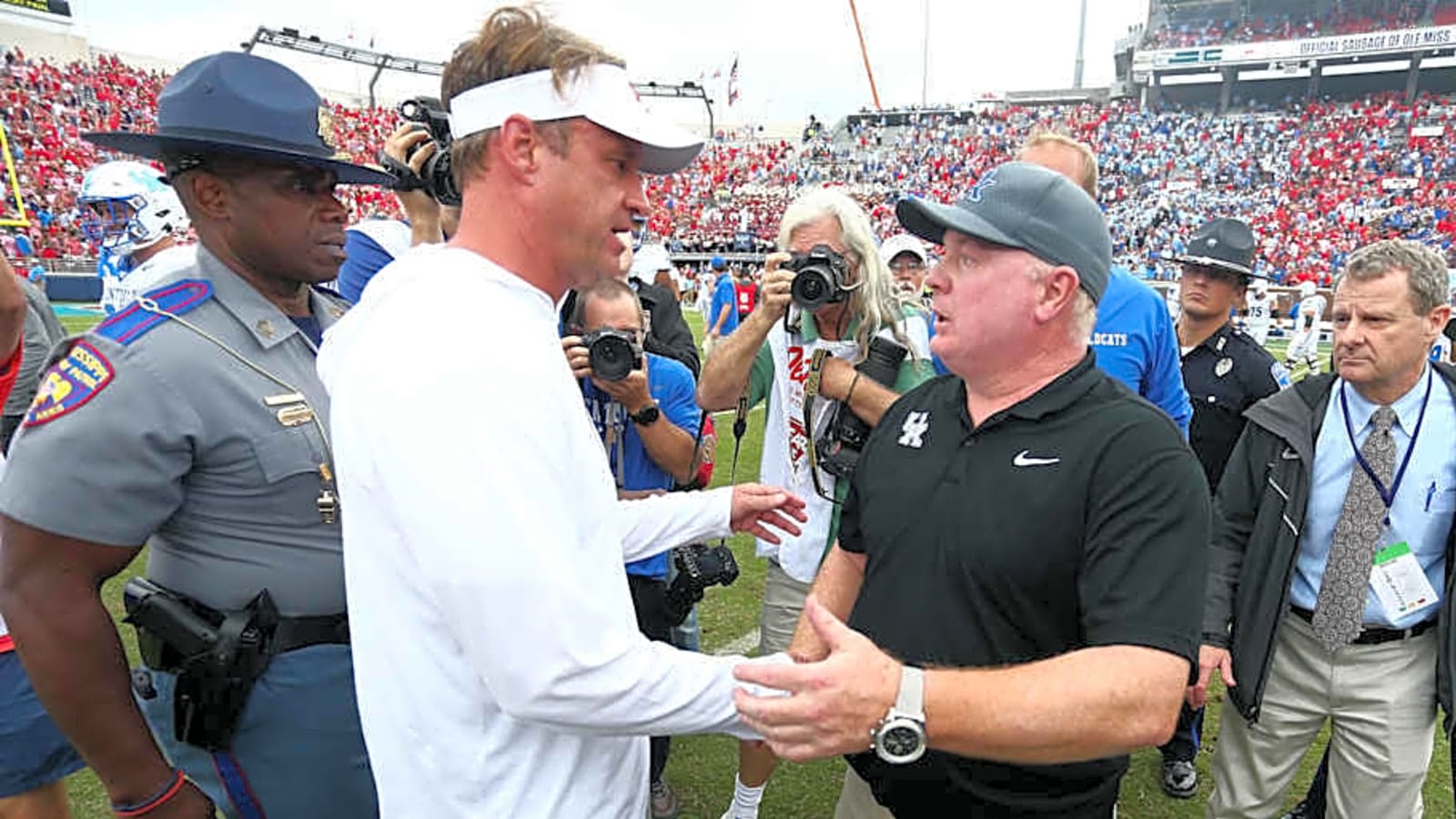 ESPN picks the winner between Kentucky and Ole Miss