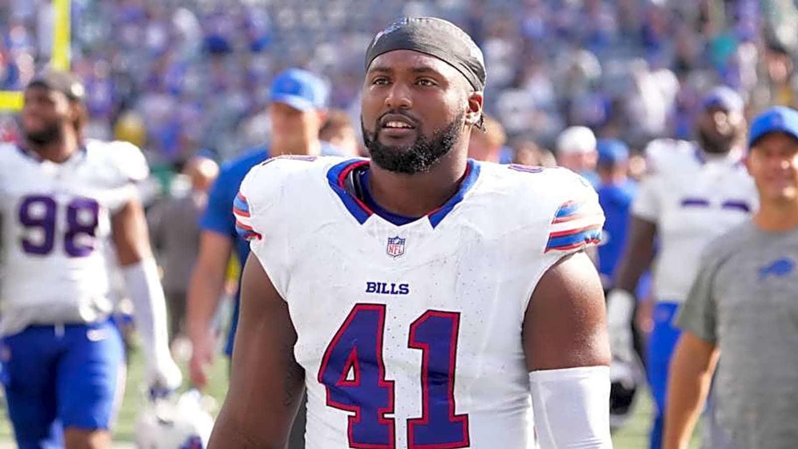 Patriots Sign Former Bills FB to Three-Year Deal