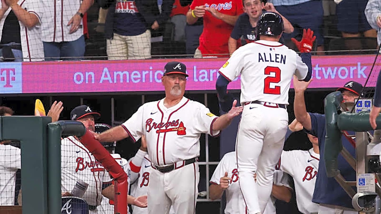 Braves Can&#39;t Waste Golden Opportunity to Get Back Into NL East Race