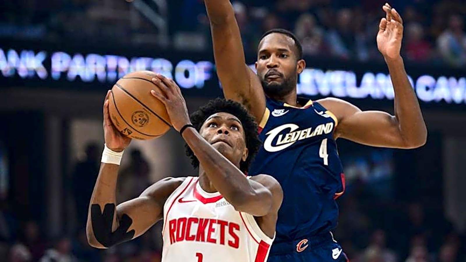 Three Takeaways as Houston Rockets Blast Cavaliers in Cleveland