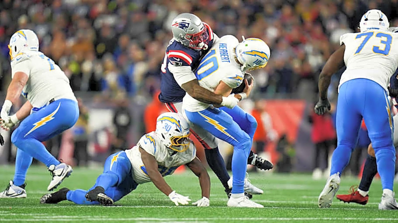 1 Low-Cost NFL Free Agent the Chargers Should Still Sign