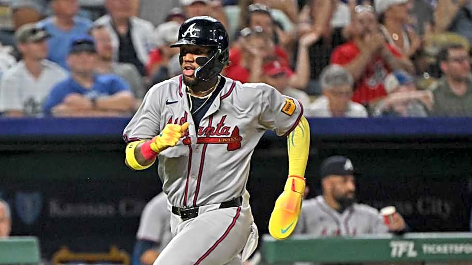 Acuña to 10-Day IL with Achilles Tightness