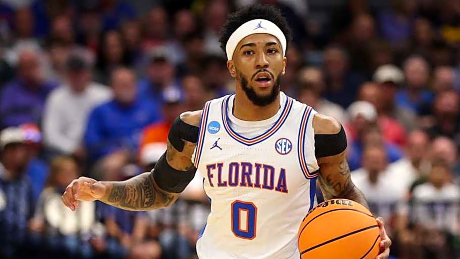 Key Veteran Guard Staying with Gators for 2026-27 Season