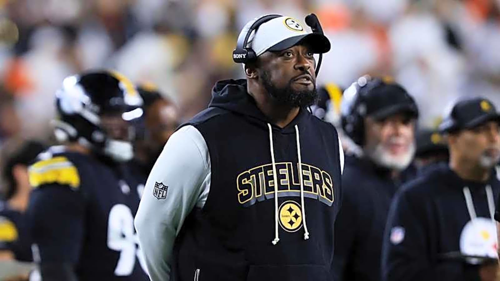 Mike Tomlin's Message to Steelers: 'Stay Together'