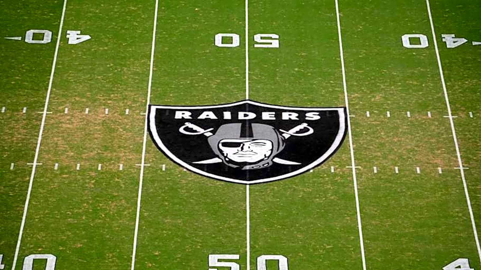 NFL Coordinator Praises Raiders Veteran