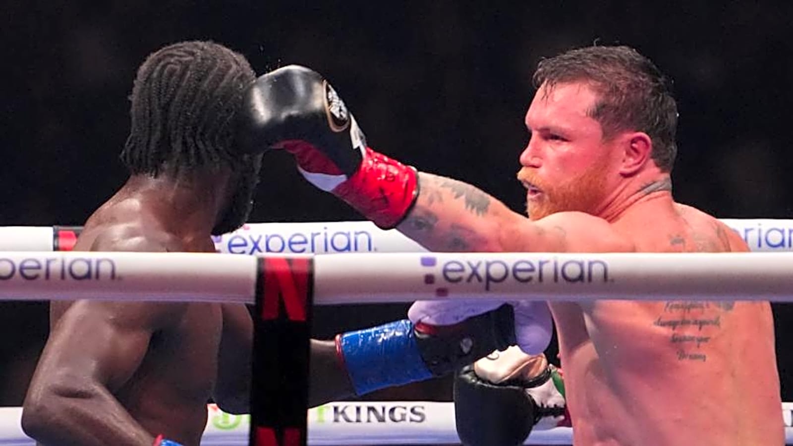 Trainer Robert Garcia Believes A Canelo Alvarez vs Terence Crawford Rematch Could End Differently