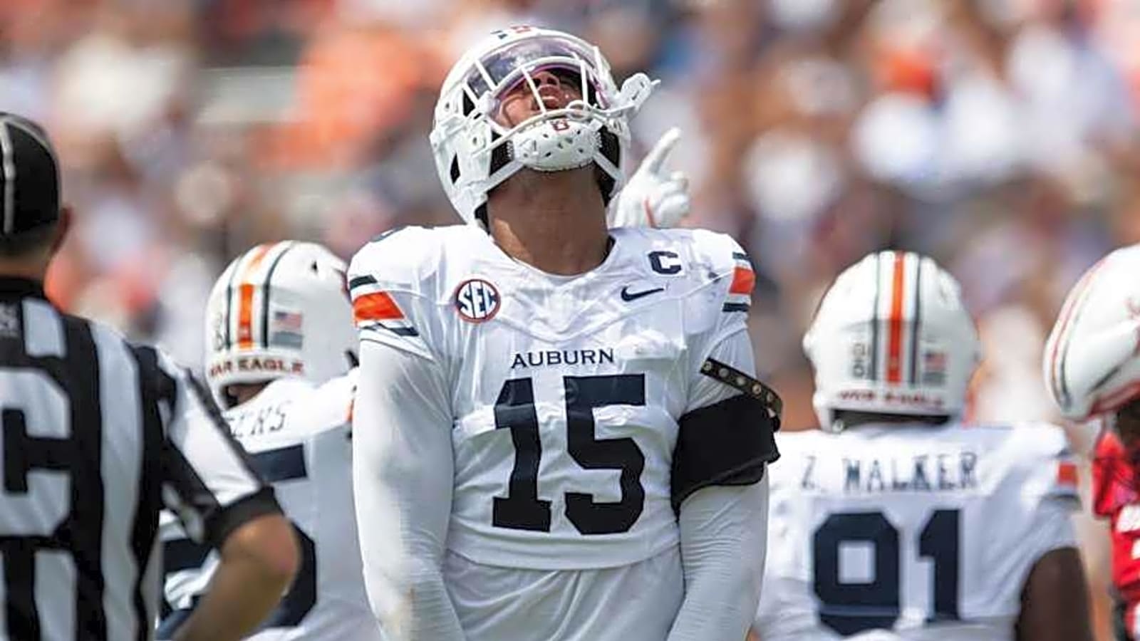 DJ Durkin Praises Leadership of Two Auburn Defenders