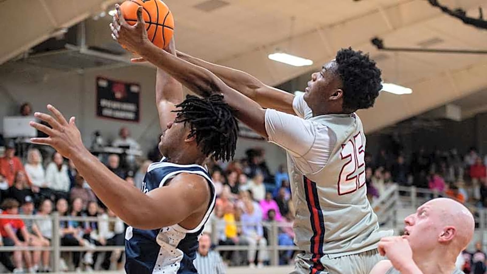 Purdue Basketball Offers 2028 Center, Son of Former NBA Star