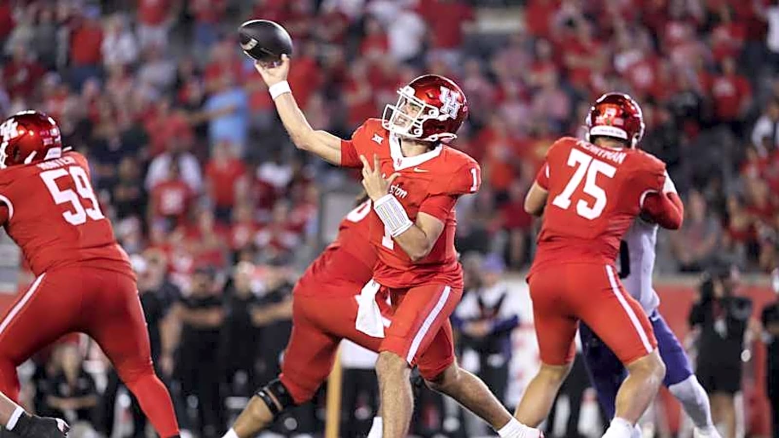 Houston Cougars’ Offensive Play-Calling Frustrates UH Fans