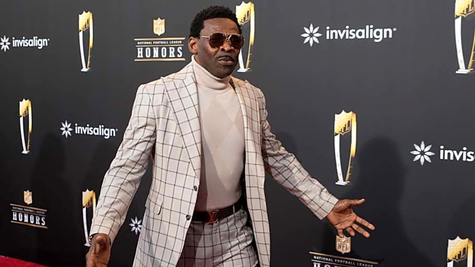 Michael Irvin gives unexpected prediction for Cowboys win total in 2025