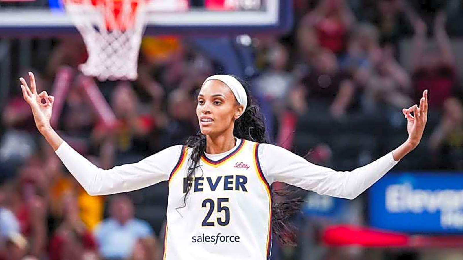 WNBA Power Rankings: Will Mercury Risk Disrupting Momentum to Sign DeWanna Bonner?