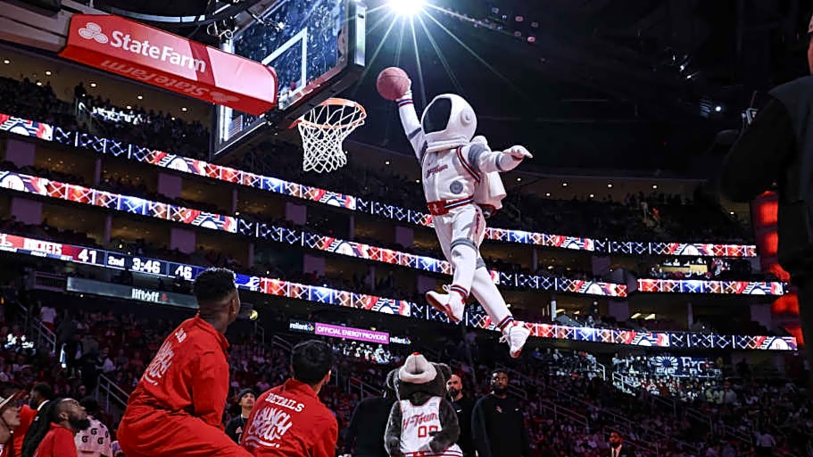 Houston Rockets Bring Back Popular Uniforms