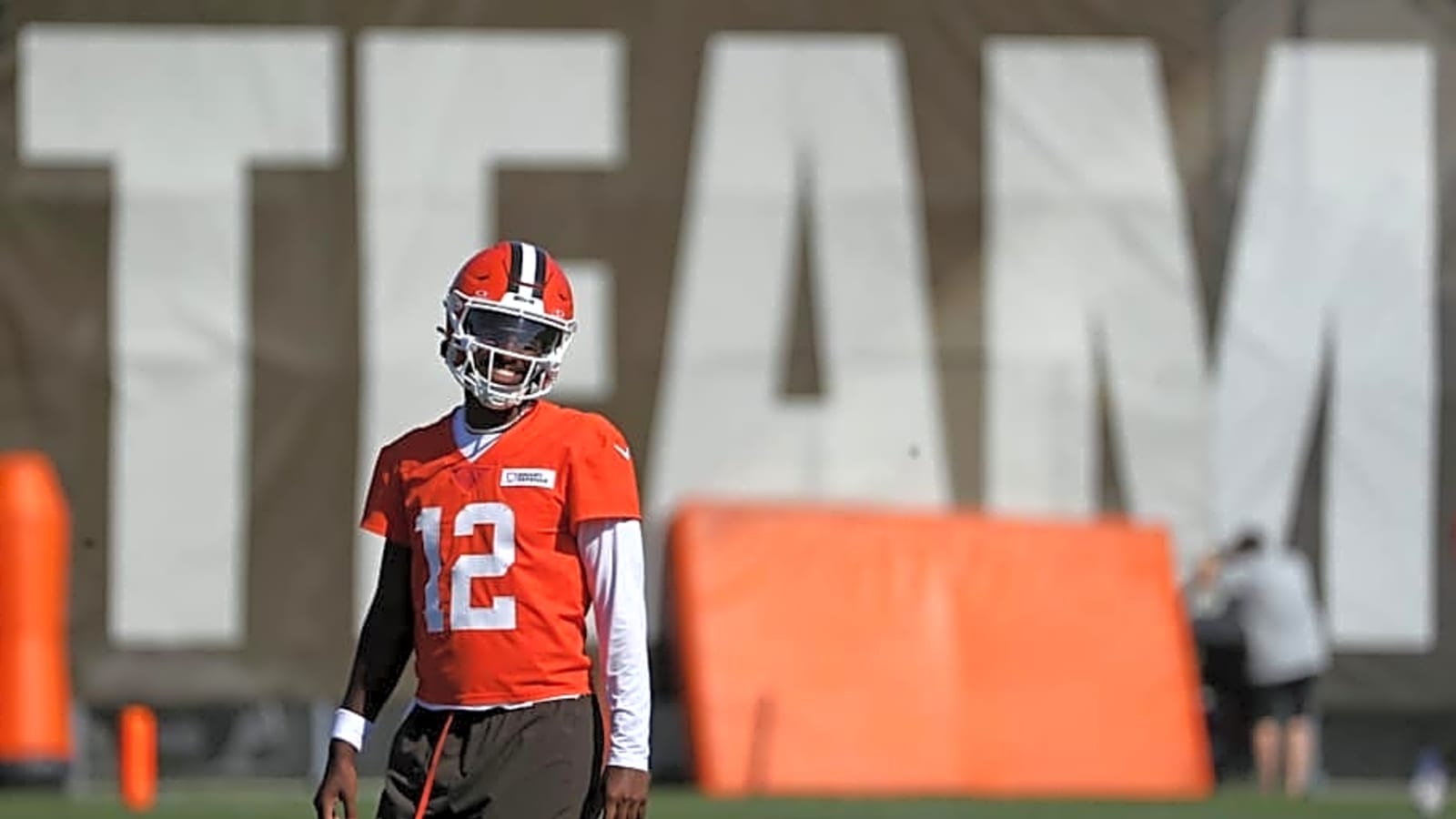 Shedeur Sanders back tightness status update revealed