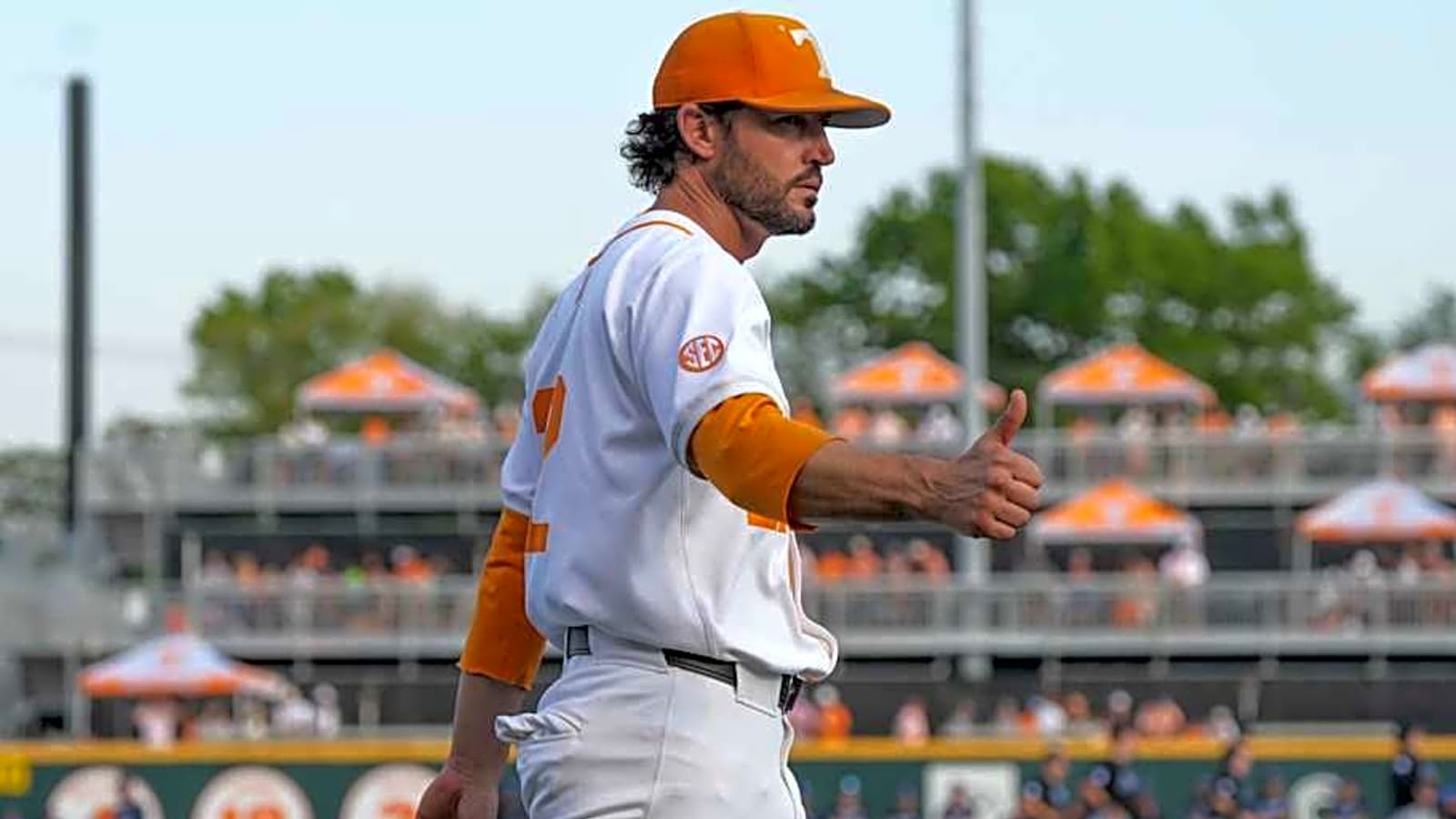 Tony Vitello Gets Ejected in Game Three of Auburn vs Tennessee Baseball