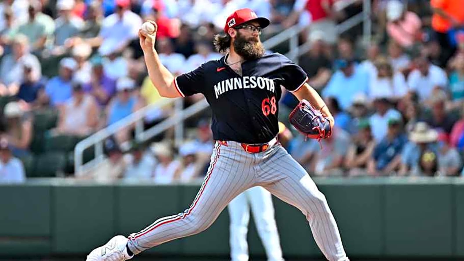 Twins&#39; Minor Leaguer Gets Huge Surprise as He Catches the Ceremonial First Pitch