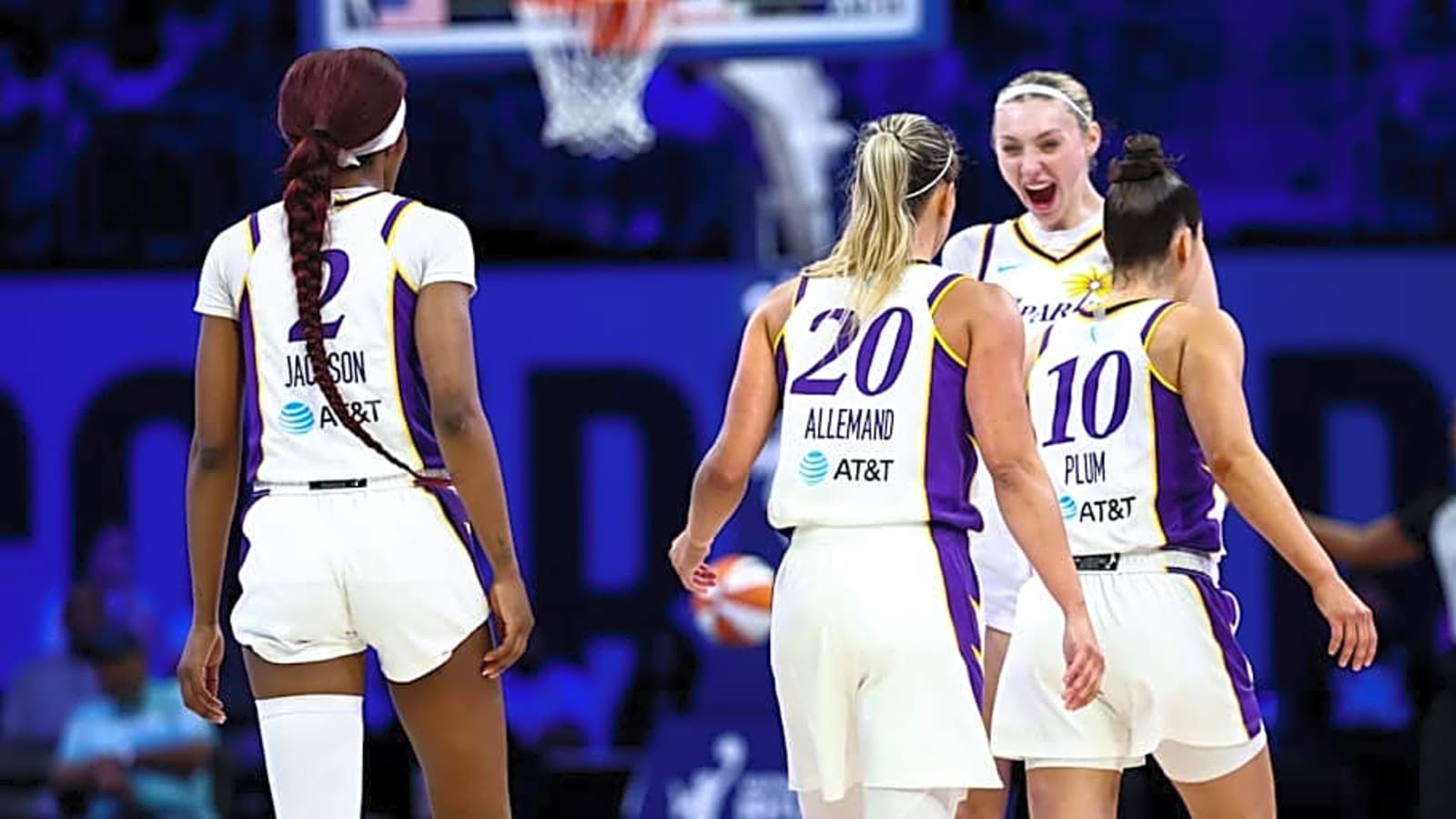 Los Angeles Sparks on the Brink of a Playoff Spot