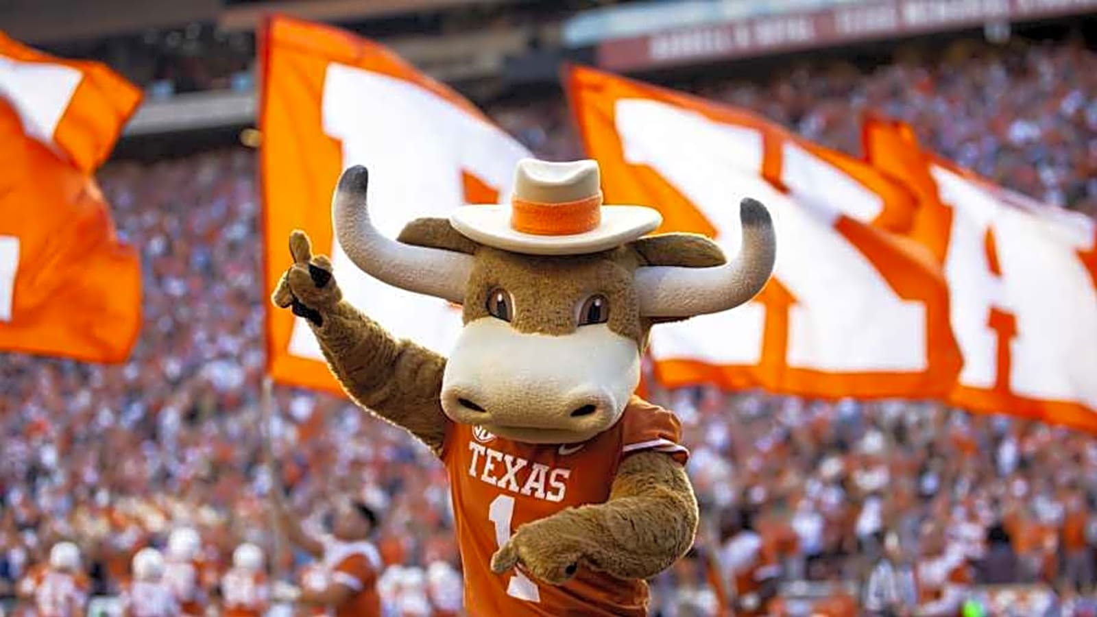 Samari 'Smoke' Matthews Chooses Texas Over South Carolina