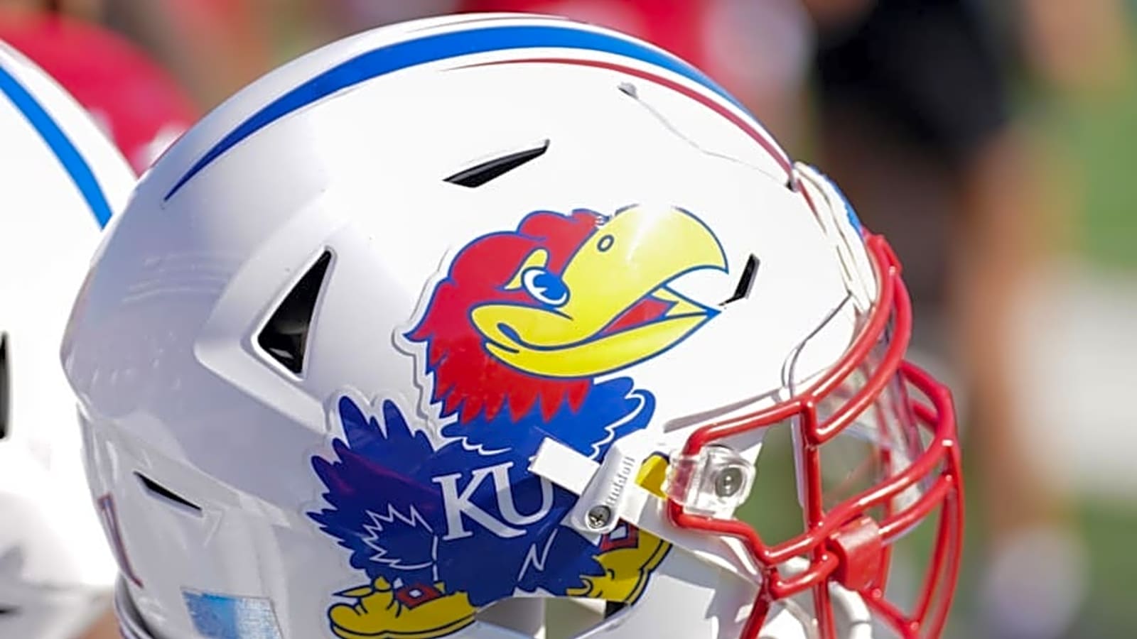 Kansas Football Lands Commitment From 3-Star DT Lucas Smalls-Allen