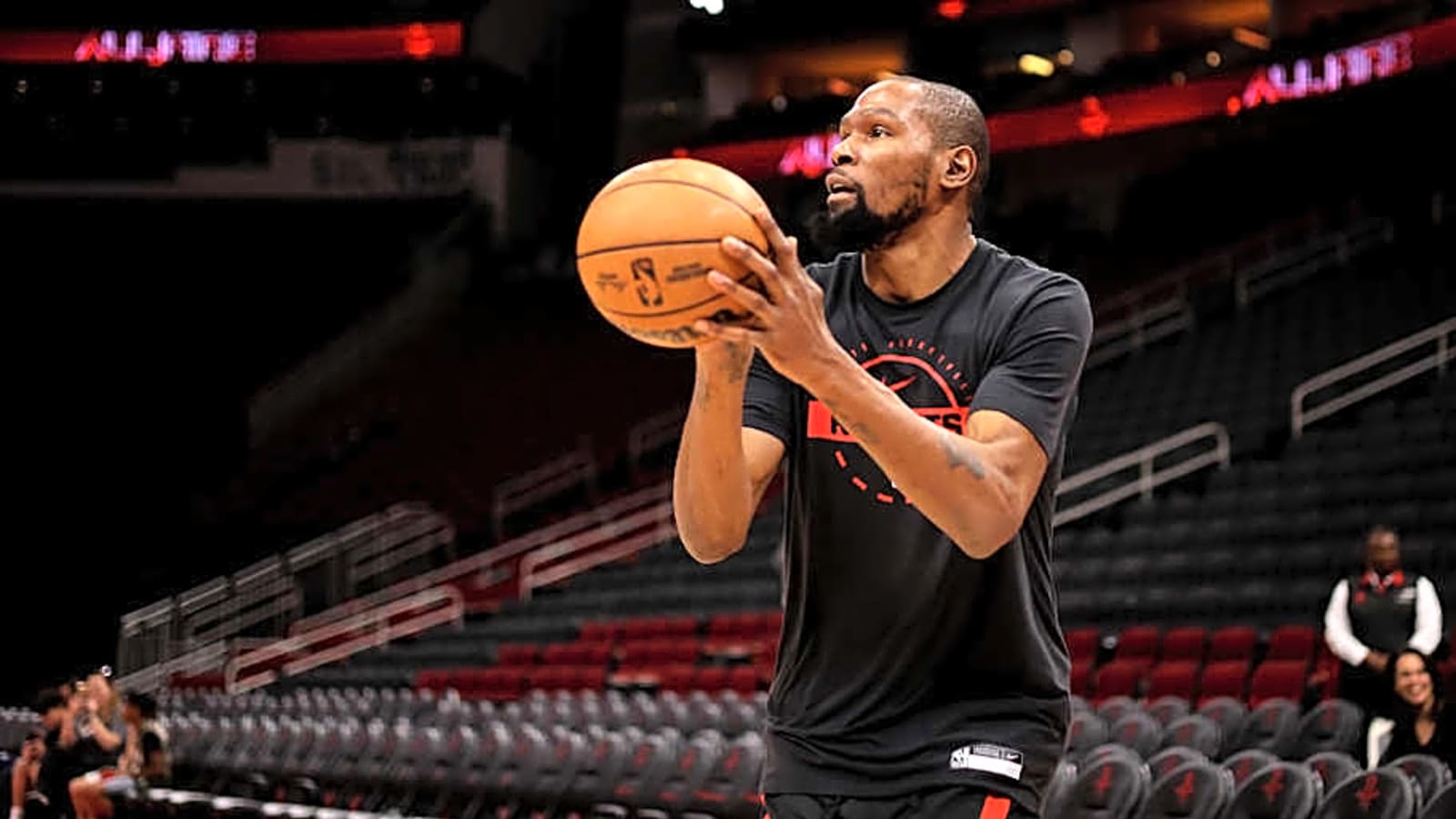 Nike to Retro Rockets' Kevin Durant's 'Aunt Pearl' KD 6 Sneaker in Fall