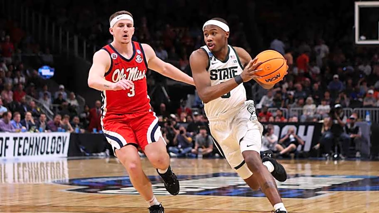 Blazers Sign Guard, Cut Ties With 3 Players Amid Training Camp