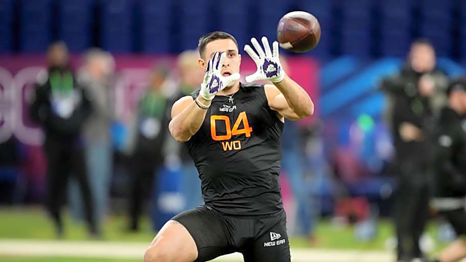 Raiders&#39; Jack Bech Details Elite Work Ethic