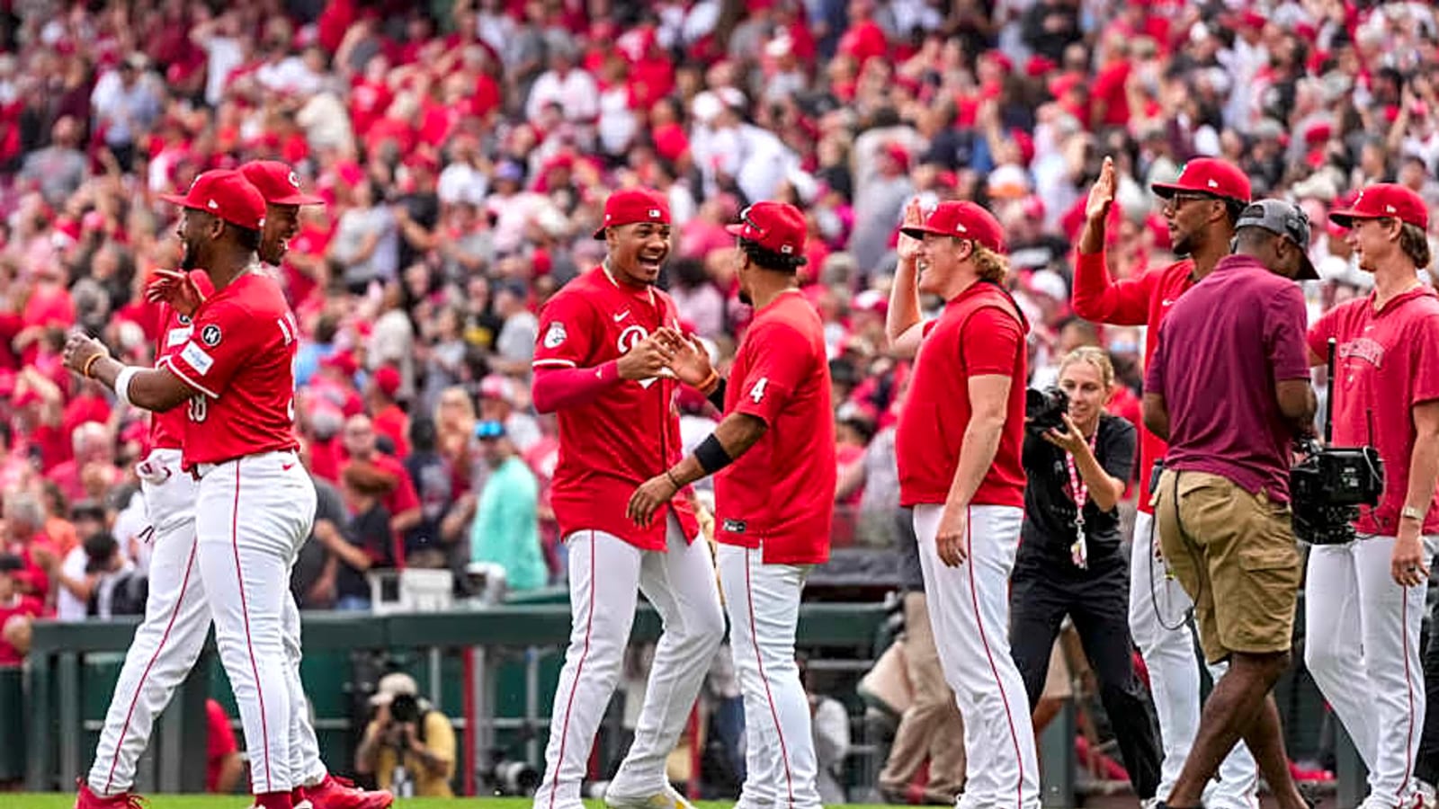 Cincinnati Reds Playoff Picture: Where They Stand Ahead of Showdown With Brewers