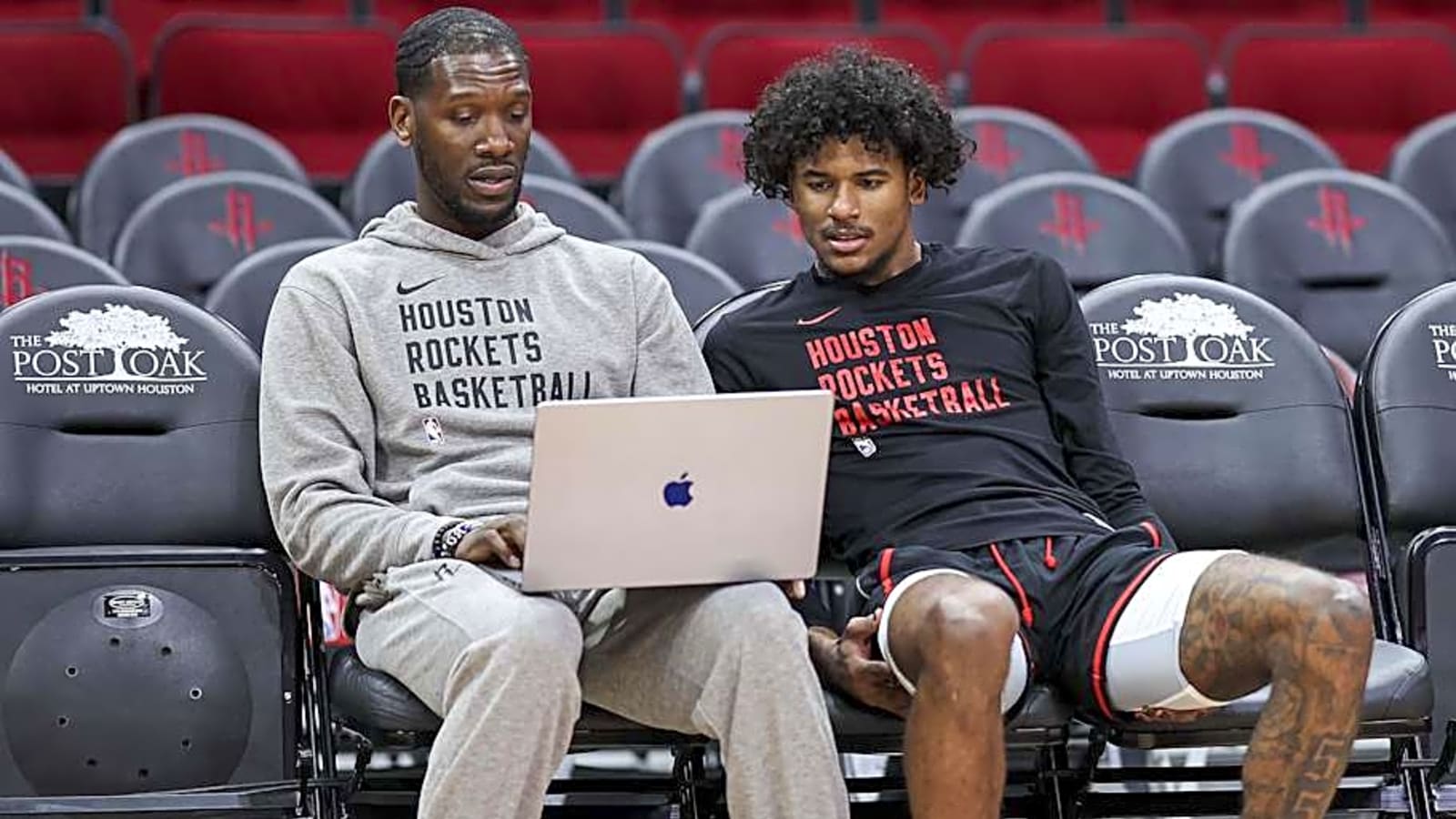 Rockets Assistant Coach Expected to Stay in Houston