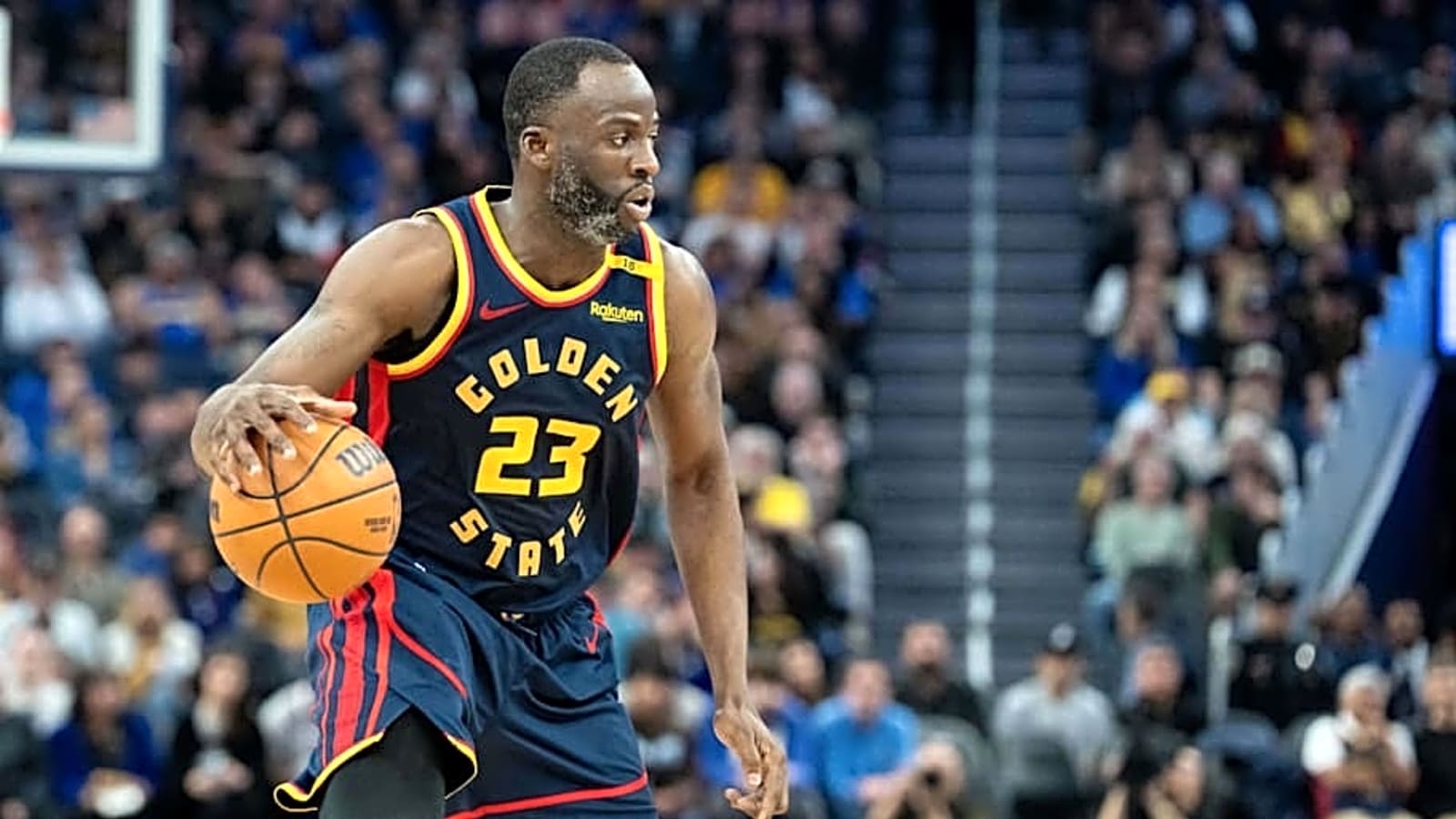 Warriors Star Sounds Off on Knicks HC Job, Offers Candidate