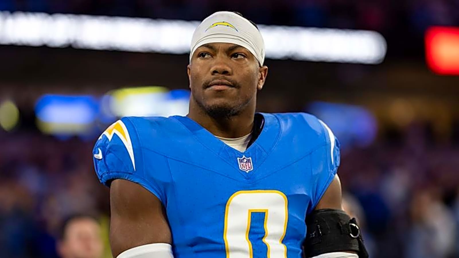Daiyan Henley’s shocking reveal makes former Chargers teammate look awful