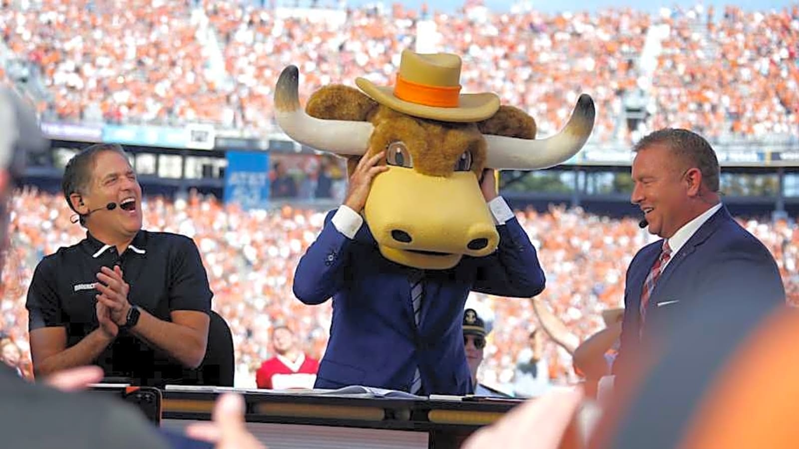 ESPN Picks Texas vs. Ohio State as Lee Corso&#39;s Final College GameDay Sendoff