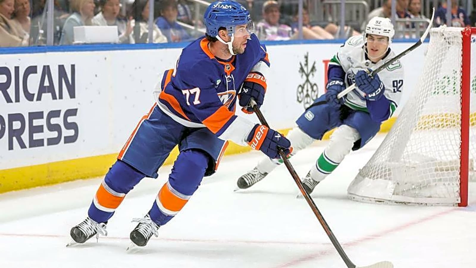 NY Islanders End Homestand on High Note Beating Canucks