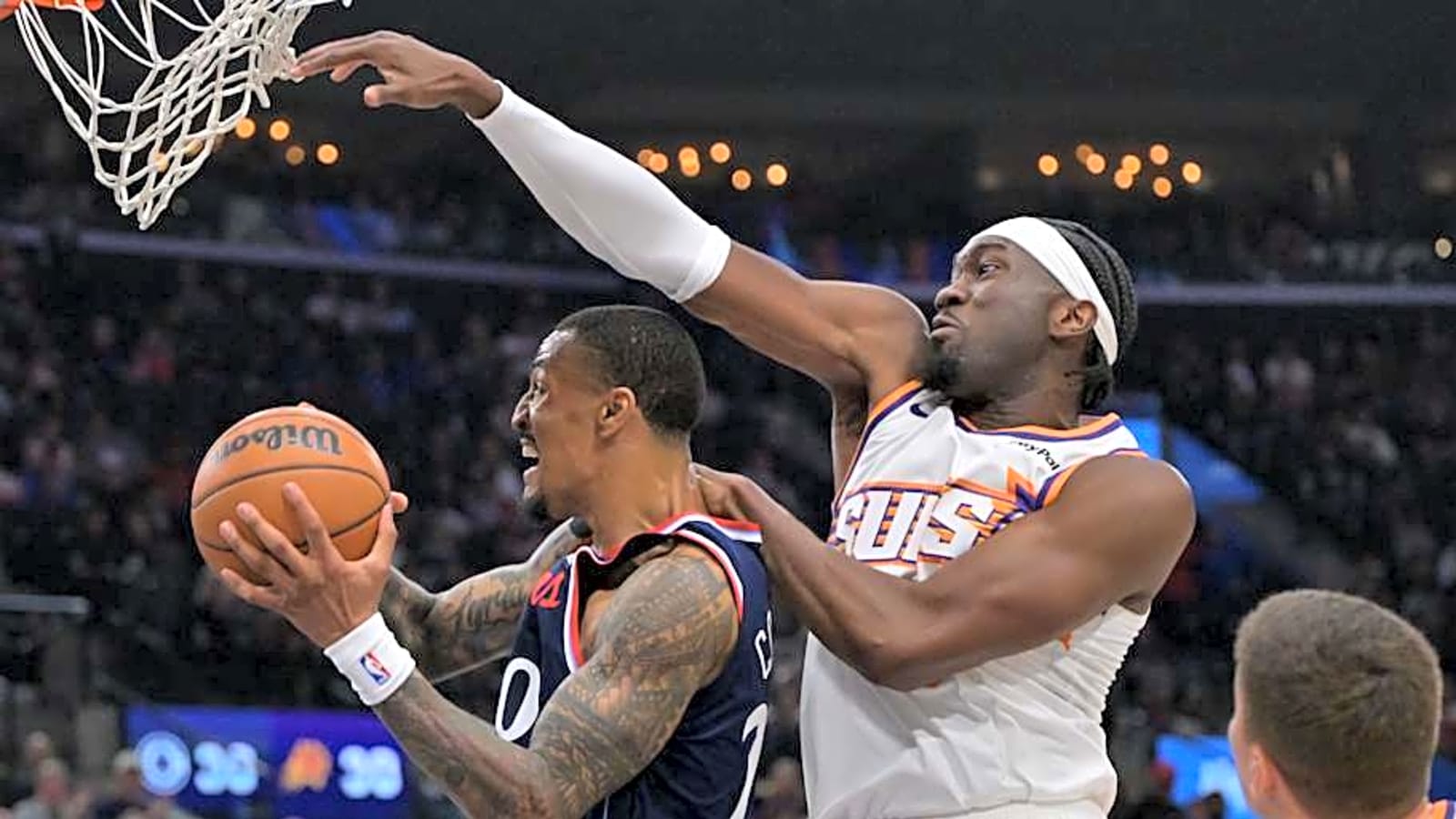 Suns Won't Have Starting Center vs Nuggets