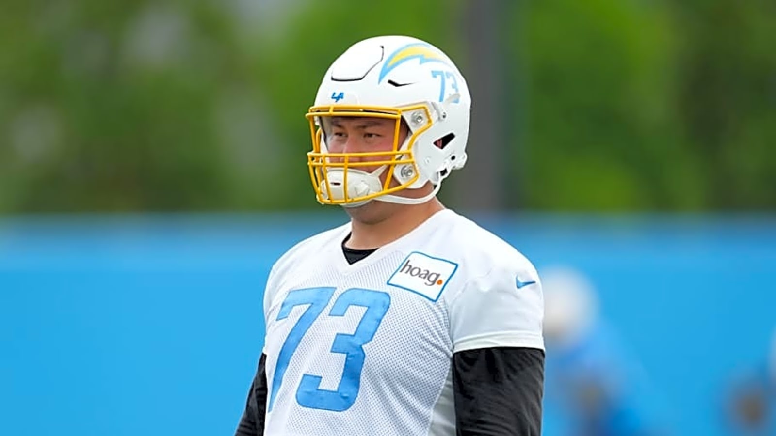 Chargers make roster moves before kickoff vs. Chiefs