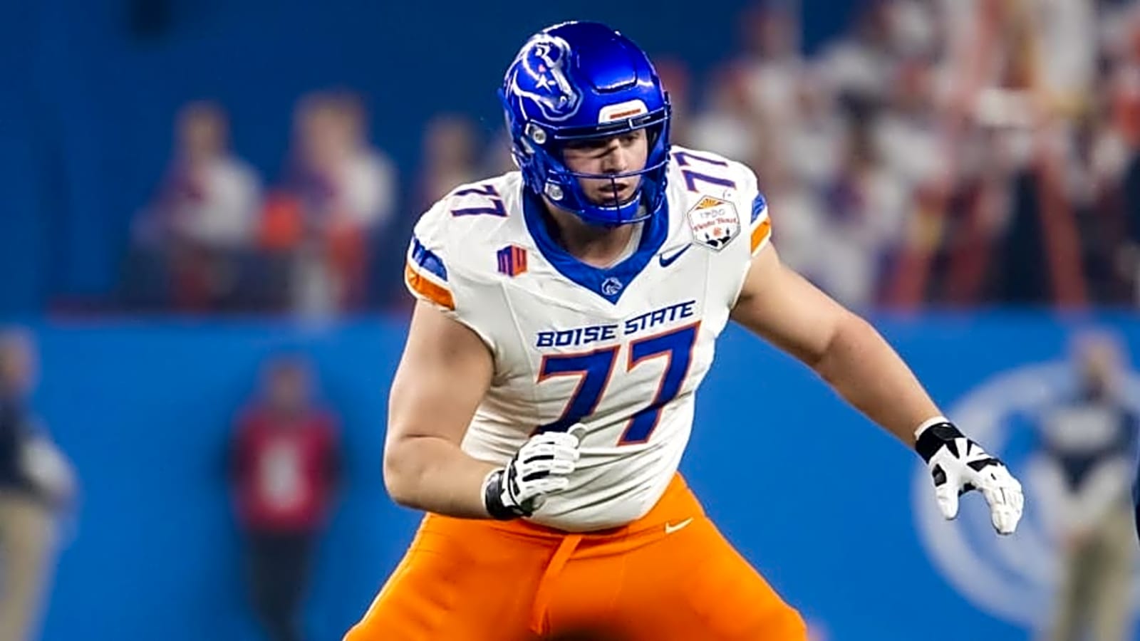 Boise State offensive lineman named preseason All-American
