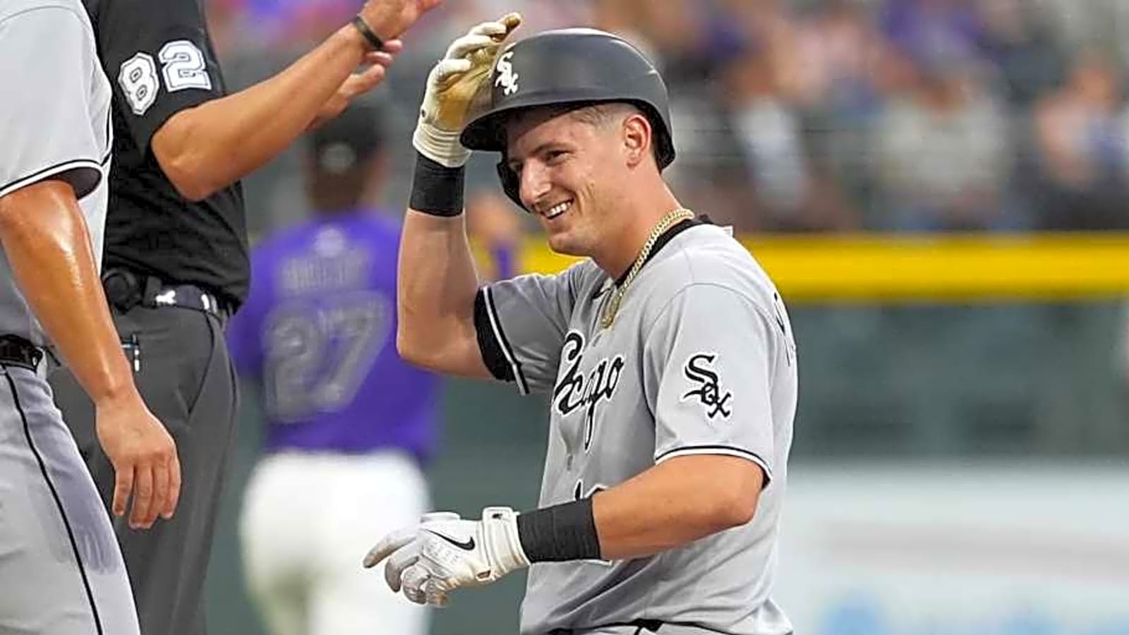 Colson Montgomery Records First Hit of MLB Career With Chicago White Sox