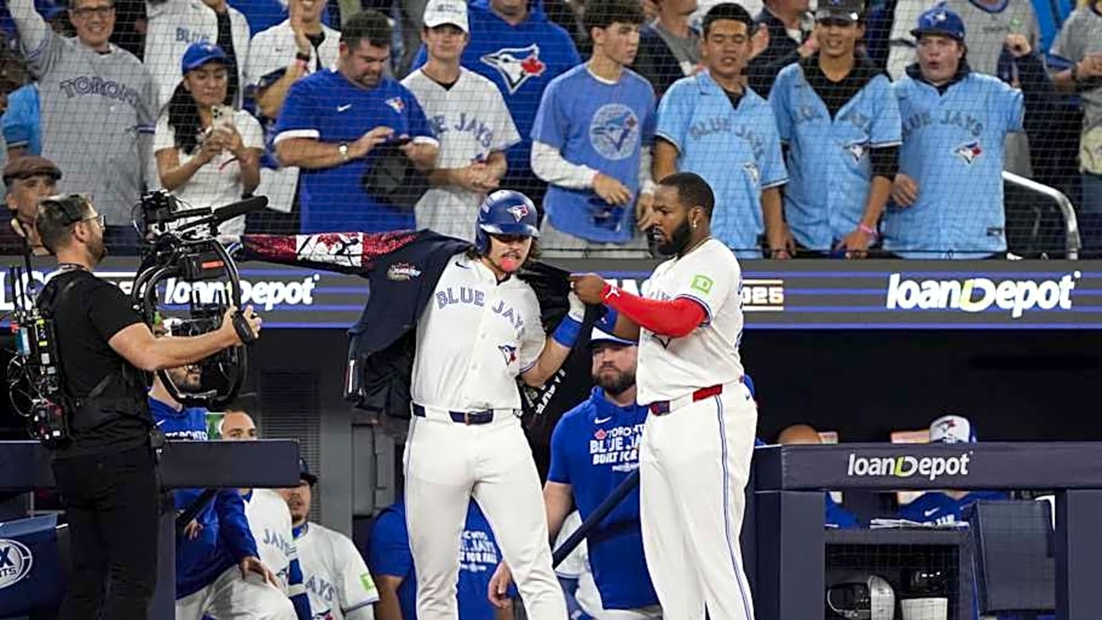 Blue Jays&#39; Infielder Quietly Becoming ALCS Unsung Hero