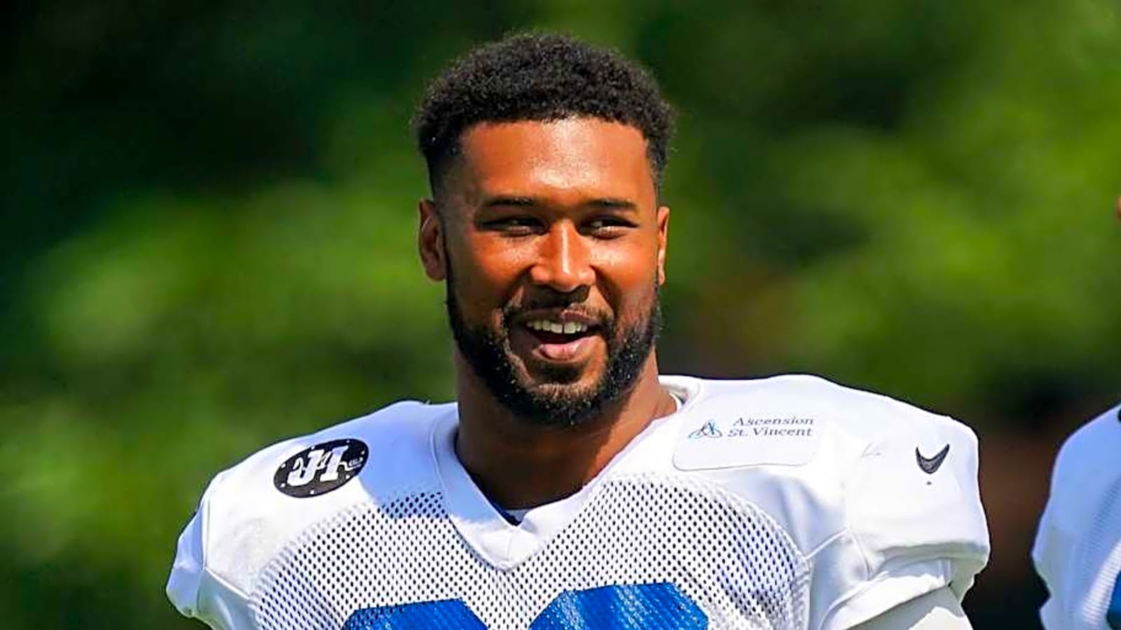 Oregon Duck Fans Will Find DeForest Buckner&#39;s Indianapolis Colts Prank Hilarious