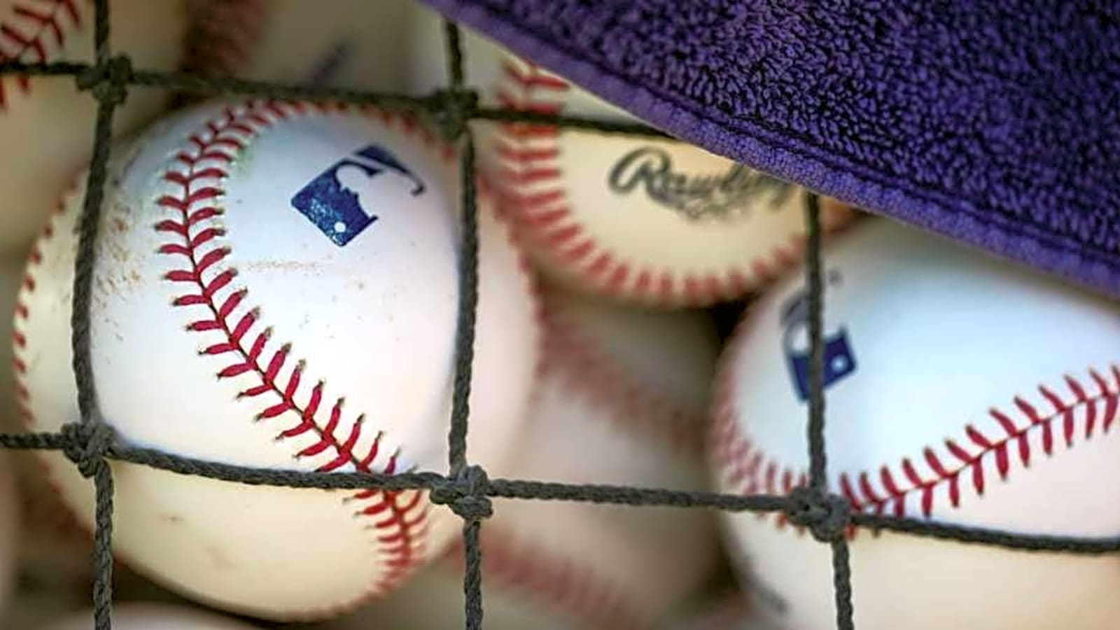 Cardinals Predicted To Add Sweet-Swinging Lefty Shortstop