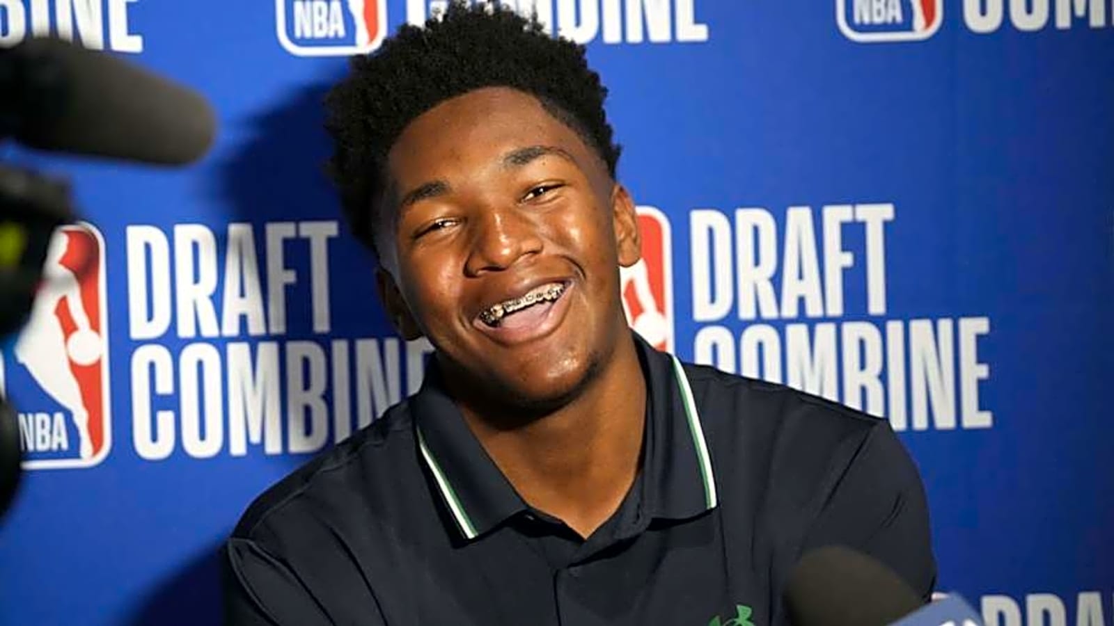 Pelicans Curse? Social media reacts to latest news of Derik Queen&#39;s injury