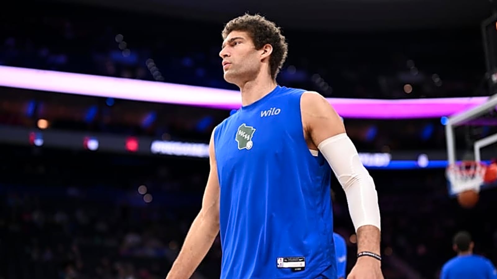 Insider offers update on Bucks' Brook Lopez situation